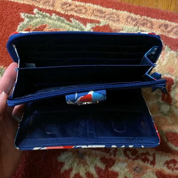 Vera Bradley purse and Wallet - Picture 7 of 8
